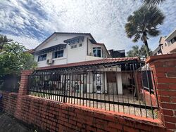 Lowland Road (D19), Terrace #528825421